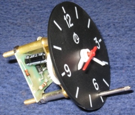 Часовой механизм стандартных часов ВАЗ-2106