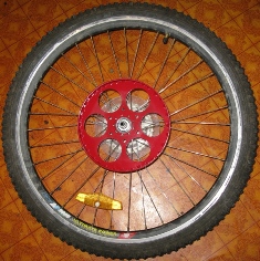 Установка шкива на колесе велосипеда